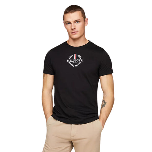 Tommy Hilfiger T-shirt T-shirt Uomo con logo stemma Nero - Francavilla Moda
